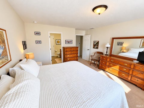 Tiny photo for 811 Honey Willow Boulevard, Huntertown, IN 46748 (MLS # 202643650)