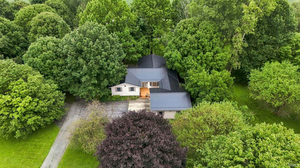 Photo of 4201 S Whitley Road, South Whitley, IN 46787 (MLS # 202634409)