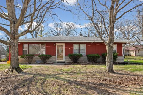 Photo of 312 Debbie Lane, Williamsport, IN 47993 (MLS # 202610741)