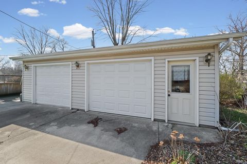 Tiny photo for 312 Debbie Lane, Williamsport, IN 47993 (MLS # 202610741)