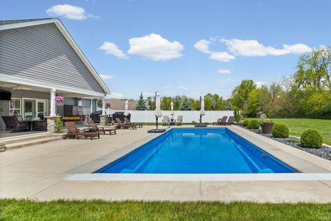Tiny photo for 8433 Shepardson Creek Drive, Lafayette, IN 47905 (MLS # 202615948)