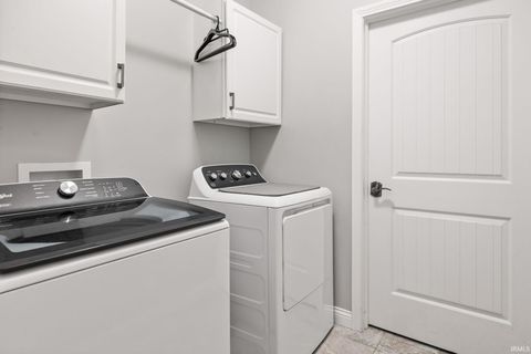 Tiny photo for 8433 Shepardson Creek Drive, Lafayette, IN 47905 (MLS # 202615948)