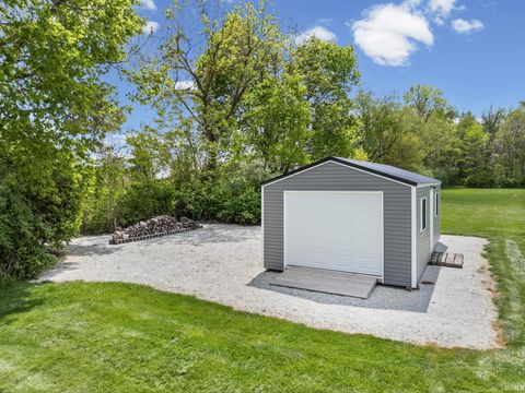 Tiny photo for 8433 Shepardson Creek Drive, Lafayette, IN 47905 (MLS # 202615948)