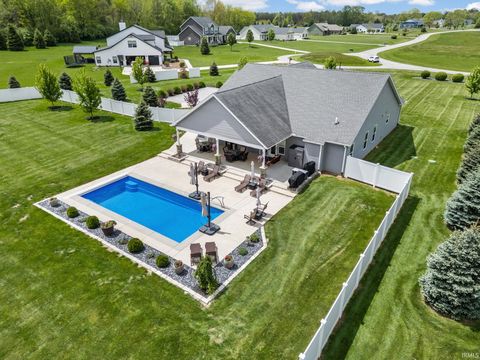 Tiny photo for 8433 Shepardson Creek Drive, Lafayette, IN 47905 (MLS # 202615948)