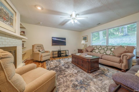 Tiny photo for 6 Golfview Drive, Logansport, IN 46947 (MLS # 202624463)