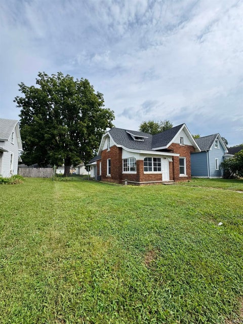 Tiny photo for 1210 N Webster Street, Kokomo, IN 46901 (MLS # 202638949)