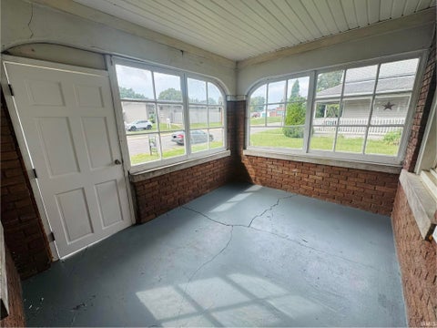 Tiny photo for 1210 N Webster Street, Kokomo, IN 46901 (MLS # 202638949)