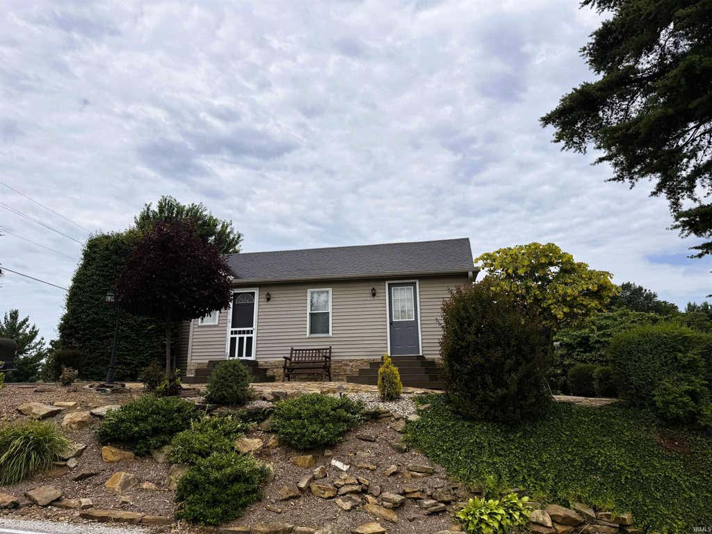 Photo of 5059 N PORTERSVILLE Road, Jasper, IN 47546 (MLS # 202626510)