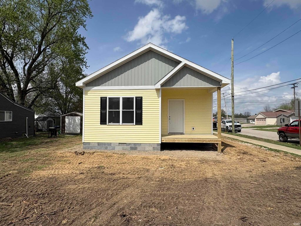 Photo of 411 W Trusler Street, Oakland City, IN 47660 (MLS # 202608797)