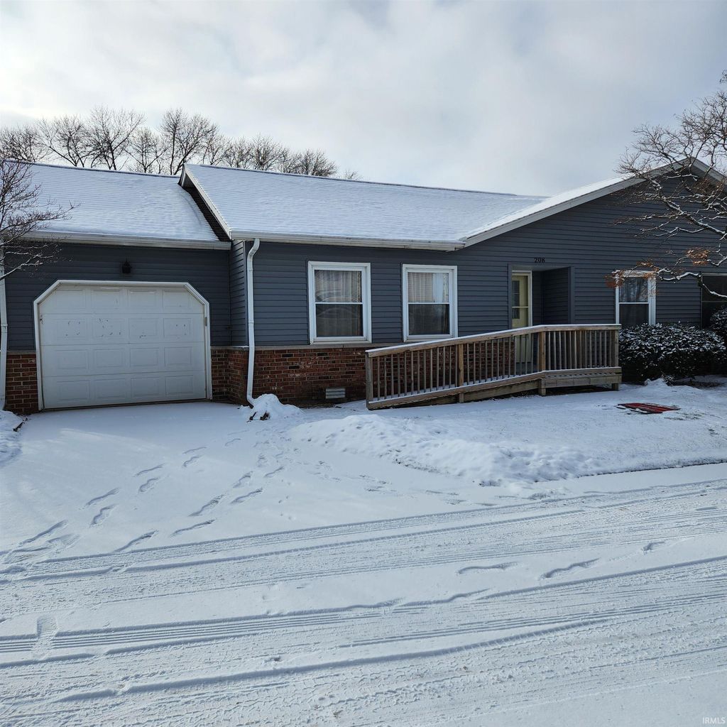 Photo of 208 W Navajo Street, West Lafayette, IN 47906 (MLS # 202548780)