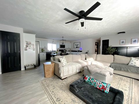 Tiny photo for 6610 W 400 NORTH, Kokomo, IN 46901 (MLS # 202600395)