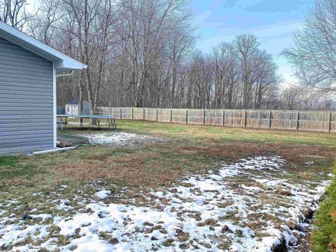 Tiny photo for 6610 W 400 NORTH, Kokomo, IN 46901 (MLS # 202600395)