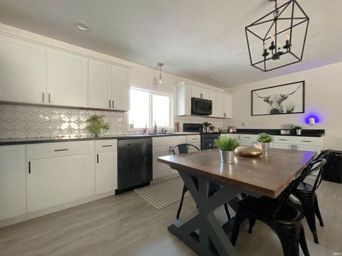 Tiny photo for 6610 W 400 NORTH, Kokomo, IN 46901 (MLS # 202600395)