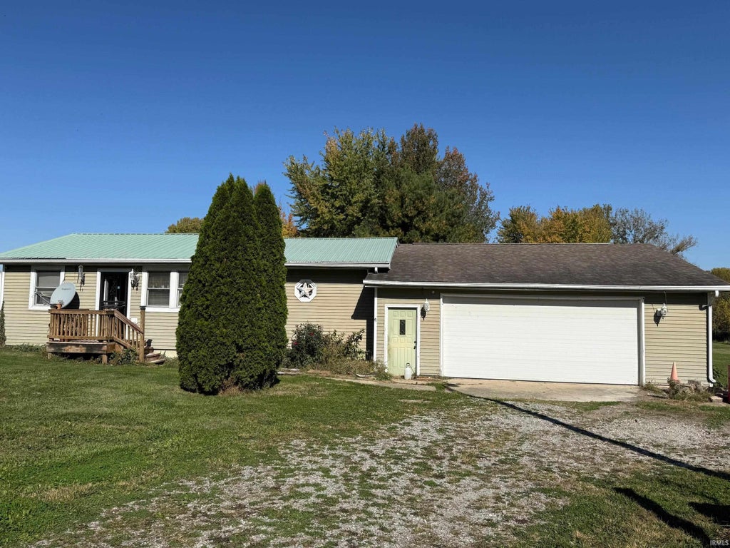 Photo of 1555 W PR 250 S, Logansport, IN 46947 (MLS # 202644245)