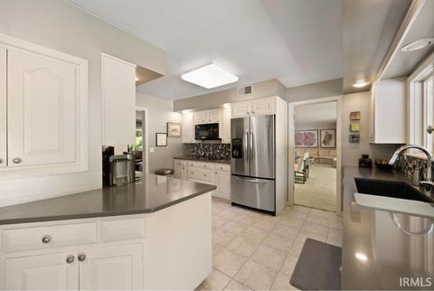 Tiny photo for 570 Golden Place, Lafayette, IN 47905 (MLS # 202537853)