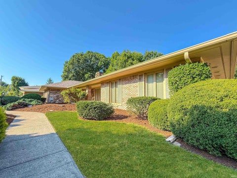 Tiny photo for 570 Golden Place, Lafayette, IN 47905 (MLS # 202537853)