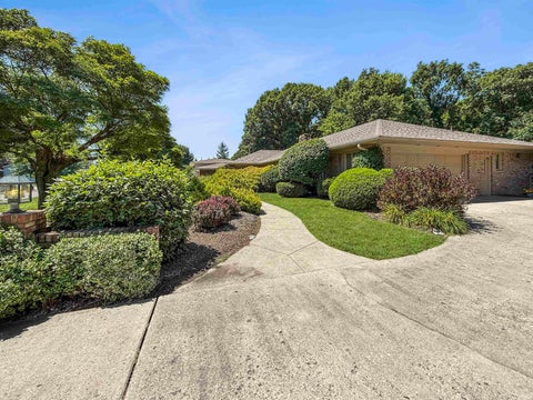Tiny photo for 570 Golden Place, Lafayette, IN 47905 (MLS # 202537853)