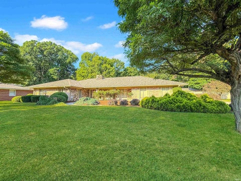 Tiny photo for 570 Golden Place, Lafayette, IN 47905 (MLS # 202537853)