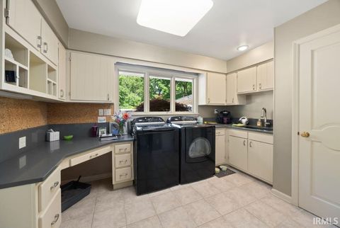 Tiny photo for 570 Golden Place, Lafayette, IN 47905 (MLS # 202537853)