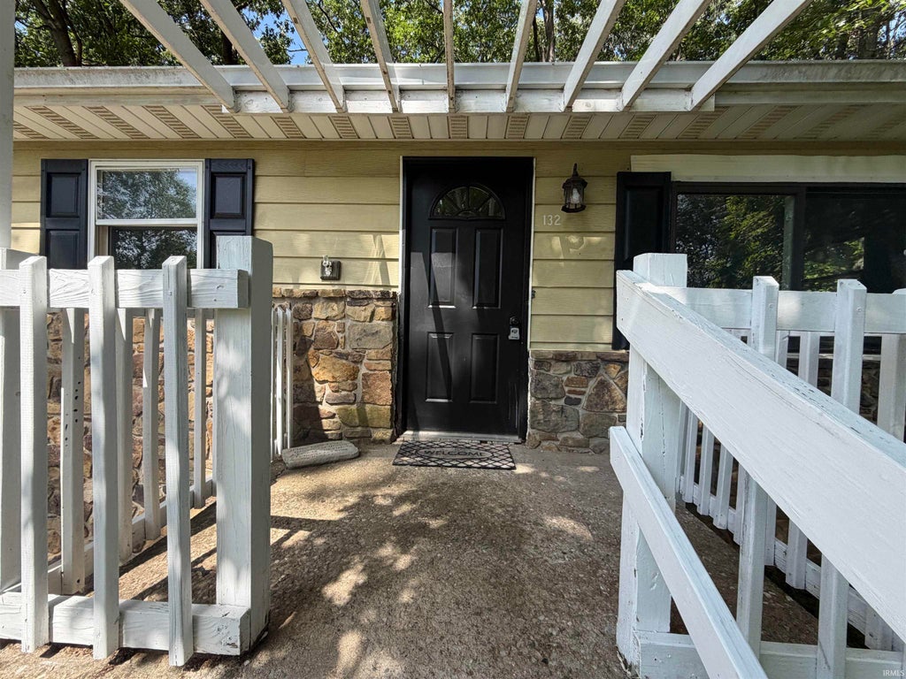 Photo of 132 Briar Avenue, Bedford, IN 47421 (MLS # 202625983)