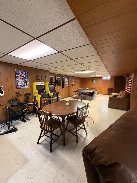 Tiny photo for 1014 N Vine Street, Boonville, IN 47601 (MLS # 202605838)