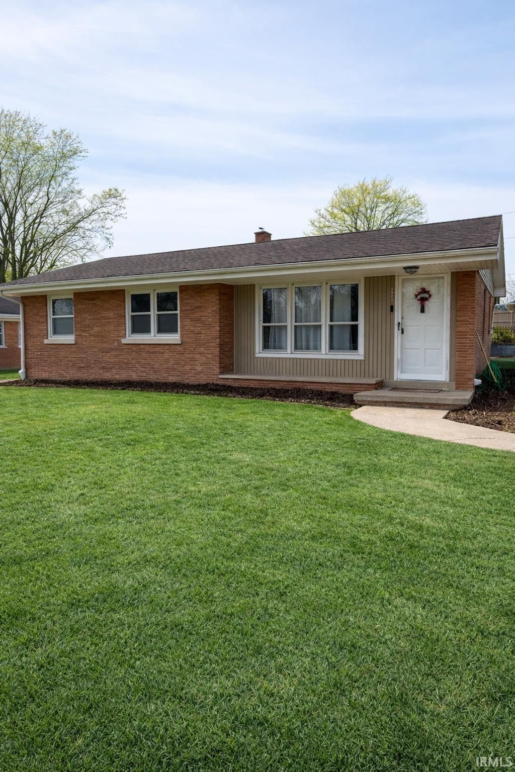 Photo of 1014 N Vine Street, Boonville, IN 47601 (MLS # 202605838)