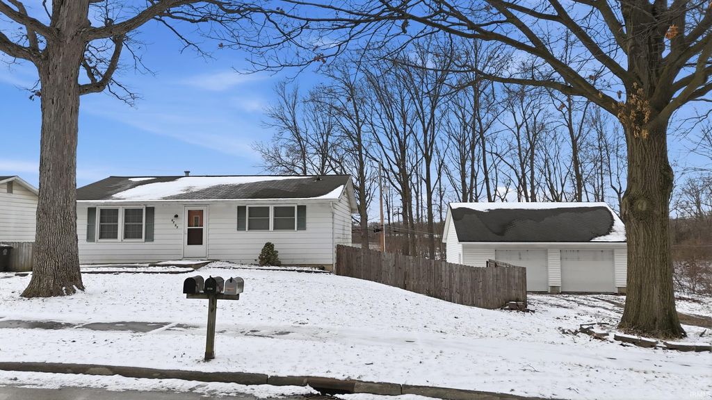 Photo of 2727 Princeton Avenue, Fort Wayne, IN 46808 (MLS # 202606176)