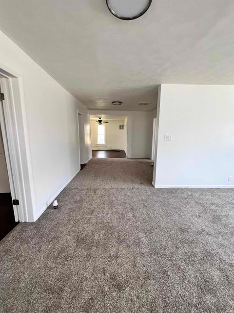 Tiny photo for 919 N Purdum Street, Kokomo, IN 46901 (MLS # 202638510)