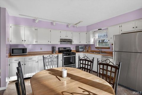 Tiny photo for 11 McCutcheon Drive, Lafayette, IN 47909 (MLS # 202602273)