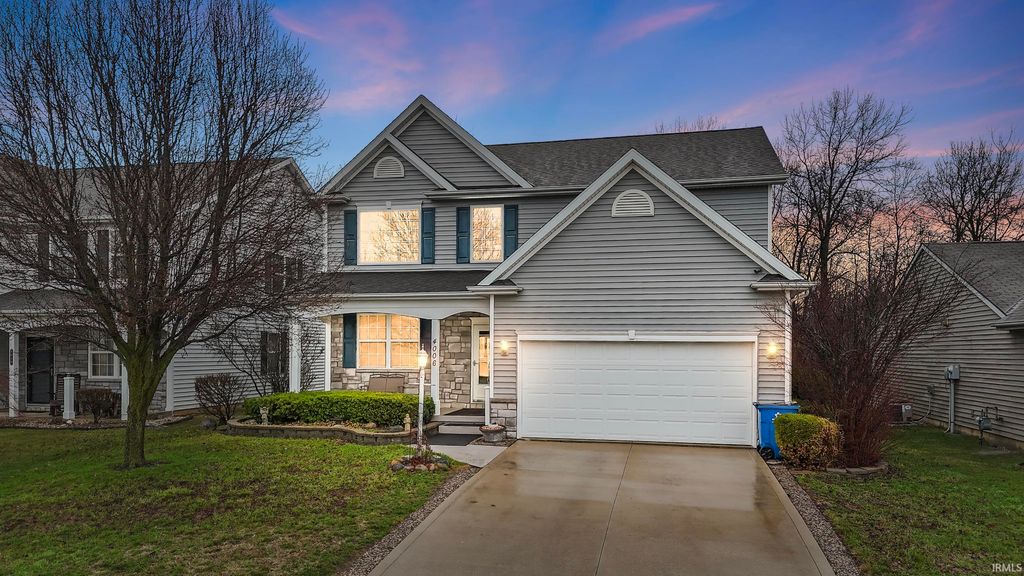 Photo of 4006 Ravens Cove Run, Fort Wayne, IN 46818 (MLS # 202608062)