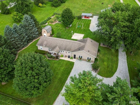 Tiny photo for 56360 County Road 33, Middlebury, IN 46540 (MLS # 202637929)