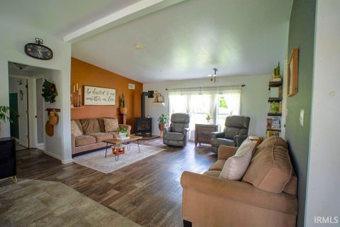 Tiny photo for 56360 County Road 33, Middlebury, IN 46540 (MLS # 202637929)