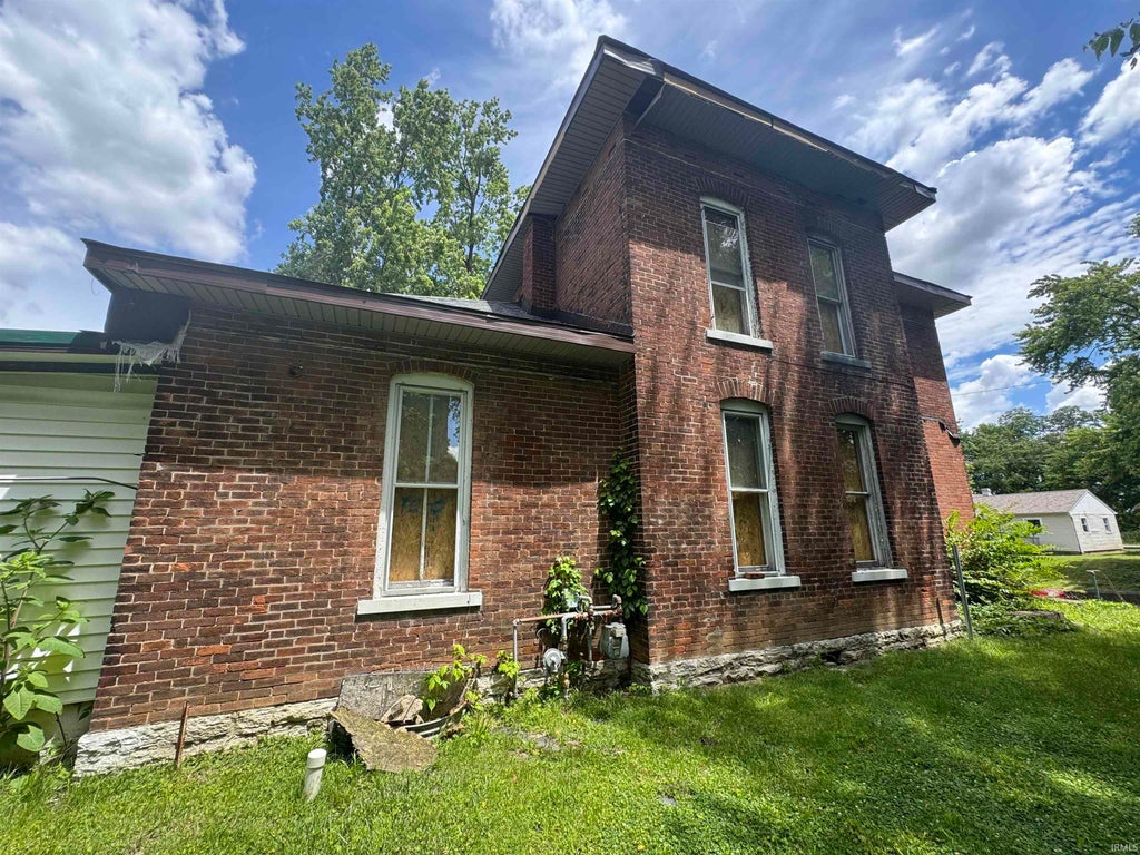 Photo of 2012 S Washington Street, Marion, IN 46953 (MLS # 202626228)