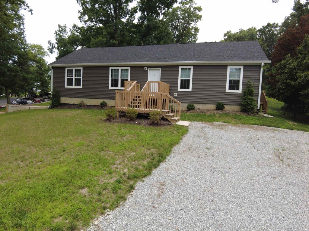 Photo of 251 Briarwood Drive, Bedford, IN 47421 (MLS # 202627185)