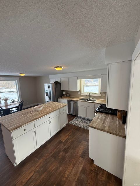 Tiny photo for 3981 W State Road 110 Road, Rochester, IN 46975 (MLS # 202548511)