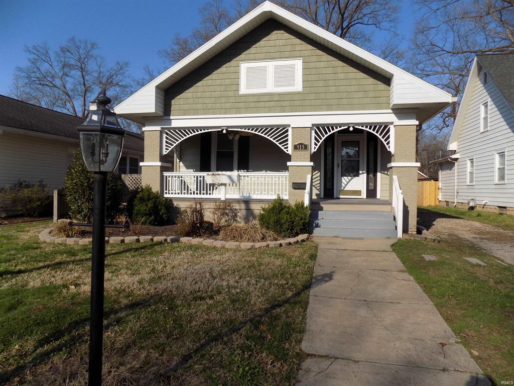 Photo of 915 S Lombard Avenue, Evansville, IN 47714 (MLS # 202608646)