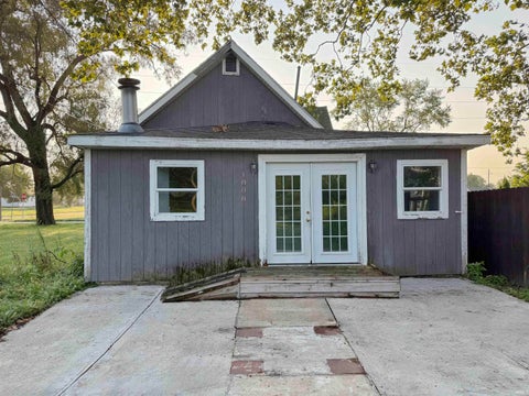 Tiny photo for 1808 S Meridian Street, Marion, IN 46953 (MLS # 202639192)