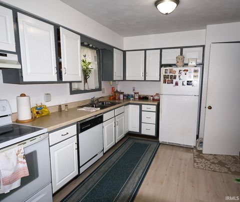 Tiny photo for 2812 Congress Dr Dr, Kokomo, IN 46902 (MLS # 202541894)