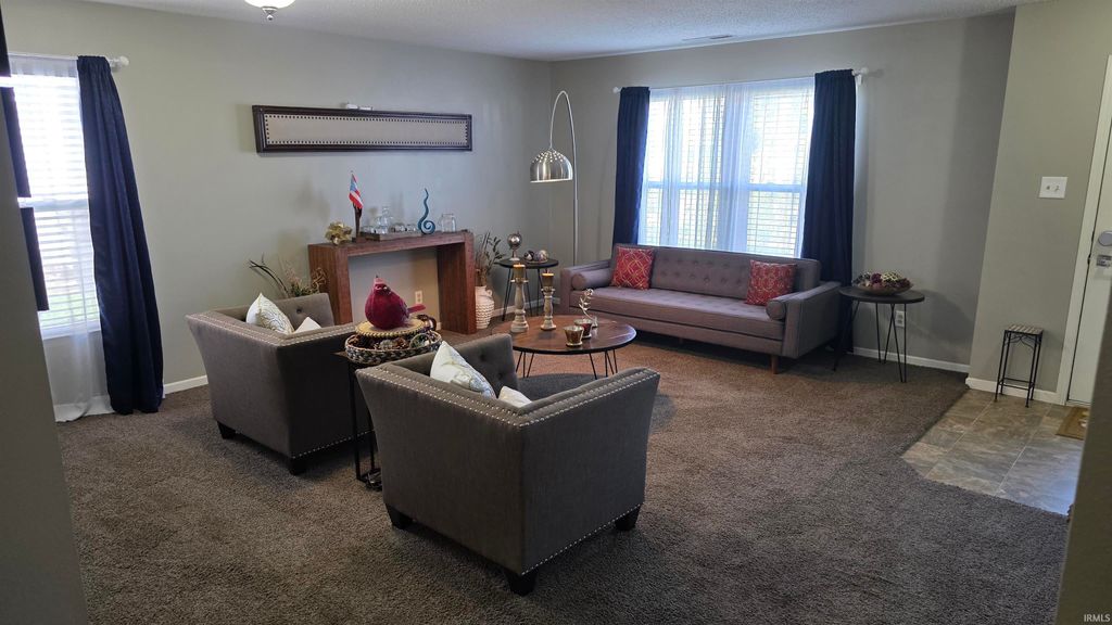 Photo of 765 Country Gate Drive, Whiteland, IN 46184 (MLS # 202611837)