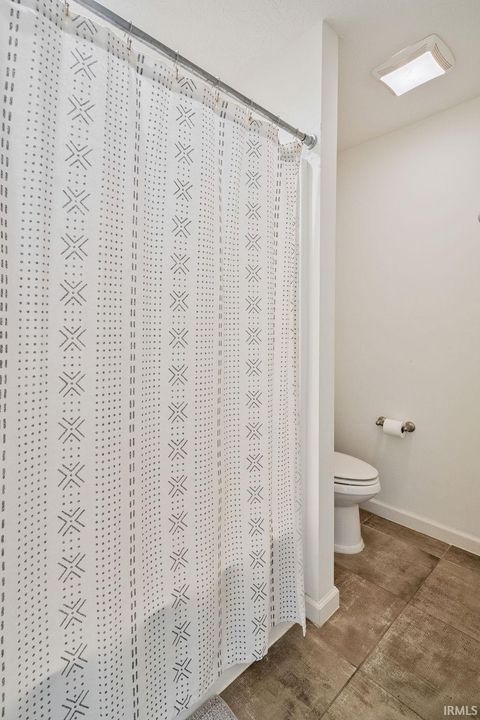 Tiny photo for 1749 FOXHAVEN Drive, Kokomo, IN 46902 (MLS # 202532472)
