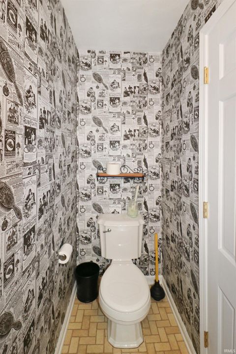 Tiny photo for 819 Preston Street, Lafayette, IN 47905 (MLS # 202540094)