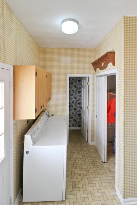 Tiny photo for 819 Preston Street, Lafayette, IN 47905 (MLS # 202540094)