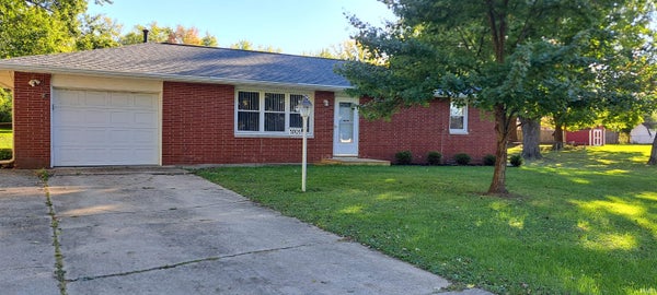 5905 E RICK RD, MUNCIE, IN 47303 - Image 0bec2c8deebb09165c39a53f28ded5b6/3655074395
