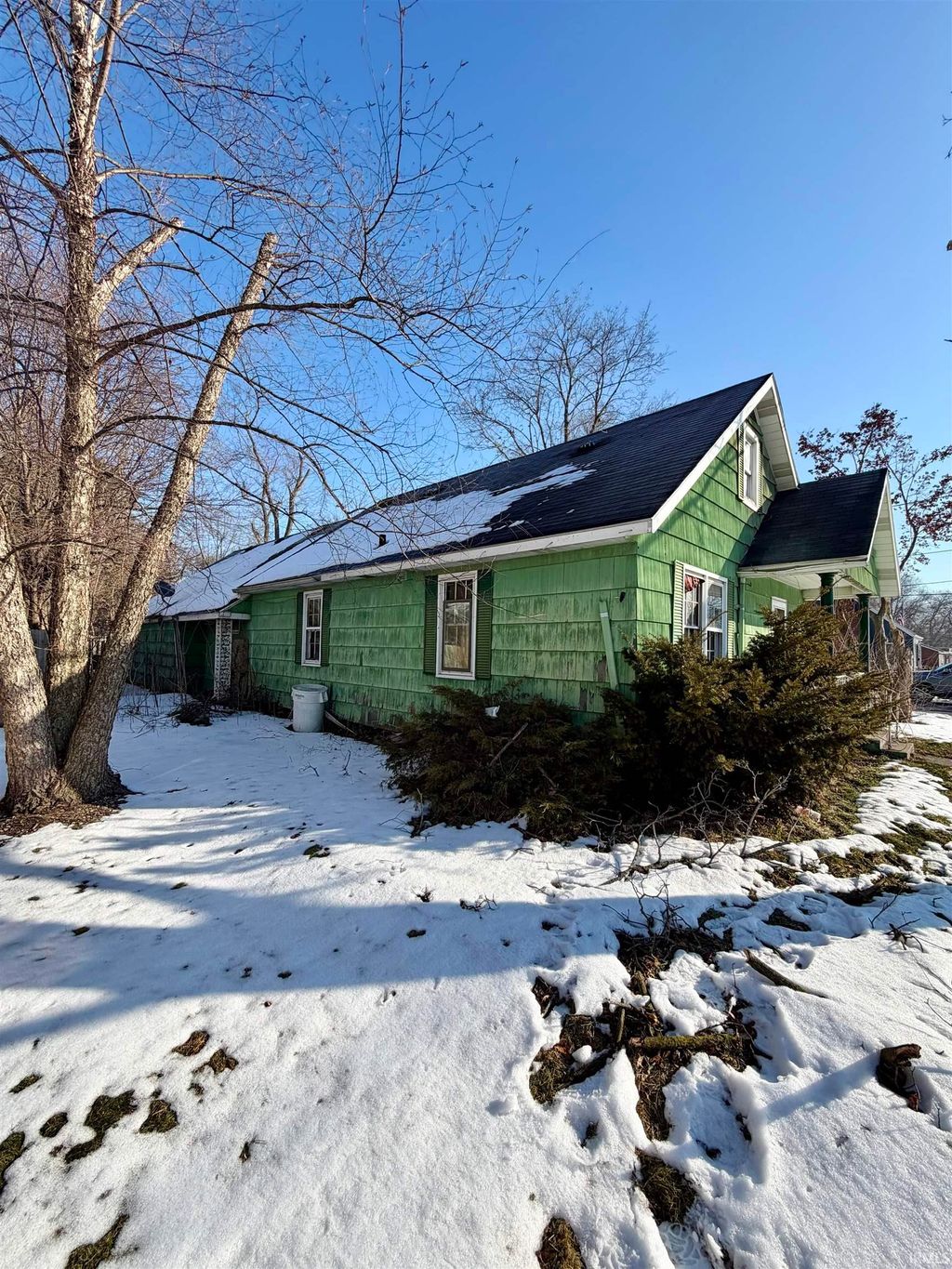 Photo of 518 Modrell Boulevard, Elkhart, IN 46514 (MLS # 202604562)