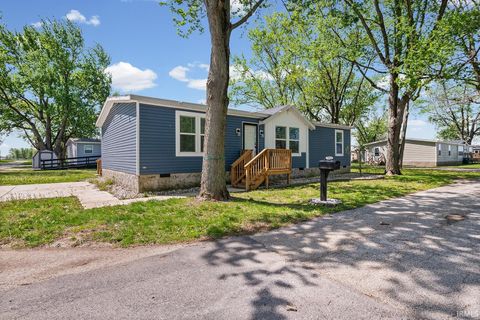 Tiny photo for 2053 Blue Oak Drive, Kokomo, IN 46901 (MLS # 202614417)