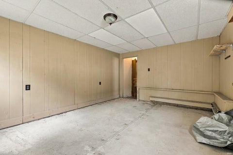Tiny photo for 1213 W Abbott Street, Muncie, IN 47303 (MLS # 202641055)