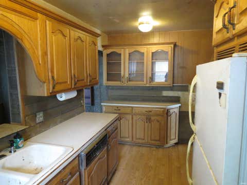 Tiny photo for 15 S Garfield Street, Peru, IN 46970 (MLS # 202623030)