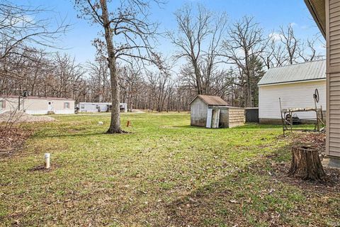Tiny photo for 258 EMS T25 Lane, Leesburg, IN 46538 (MLS # 202609390)