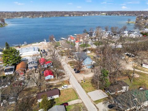 Tiny photo for 258 EMS T25 Lane, Leesburg, IN 46538 (MLS # 202609390)
