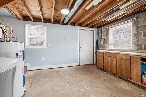 Tiny photo for 258 EMS T25 Lane, Leesburg, IN 46538 (MLS # 202609390)